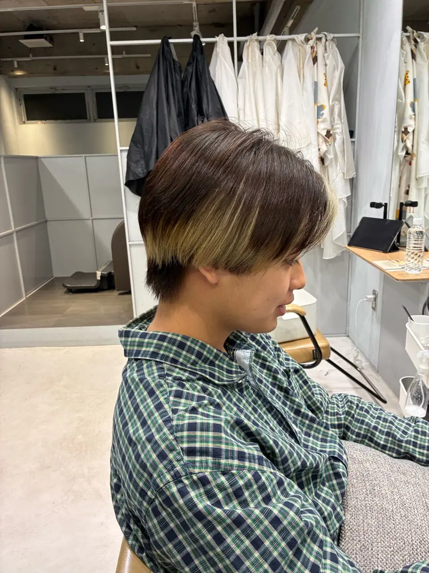 カラー ベージュカラー ブラウンカラー デザインカラー インナーカラー ナチュラルブラウン ヘアカラー 大関 星翔のヘアスタイル