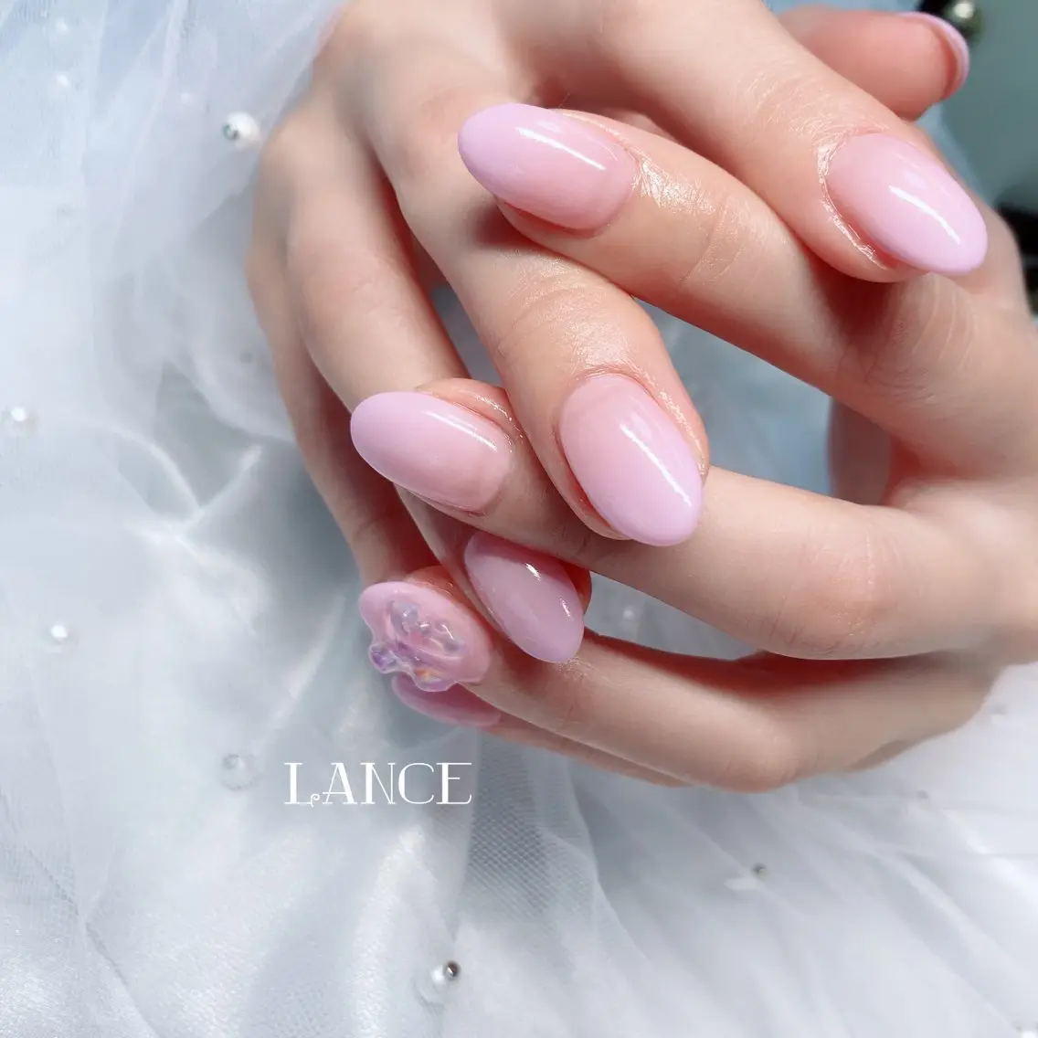 ネイル オーロラネイル フレンチネイル グラデーション キラキラネイル 韓国ネイル ハンドネイル Lance nailのネイルデザイン