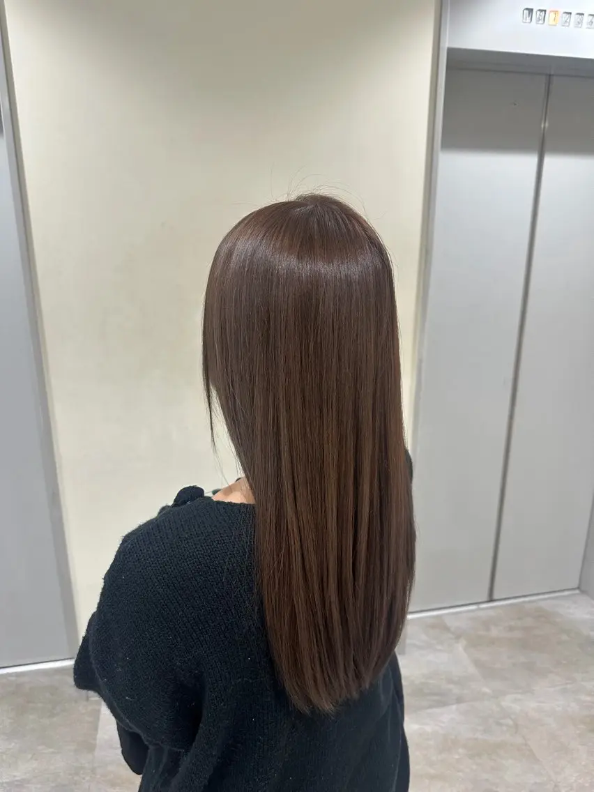ロング ヘアカラー ハイトーン✖️ 縮毛矯正シュンペイのヘアスタイル