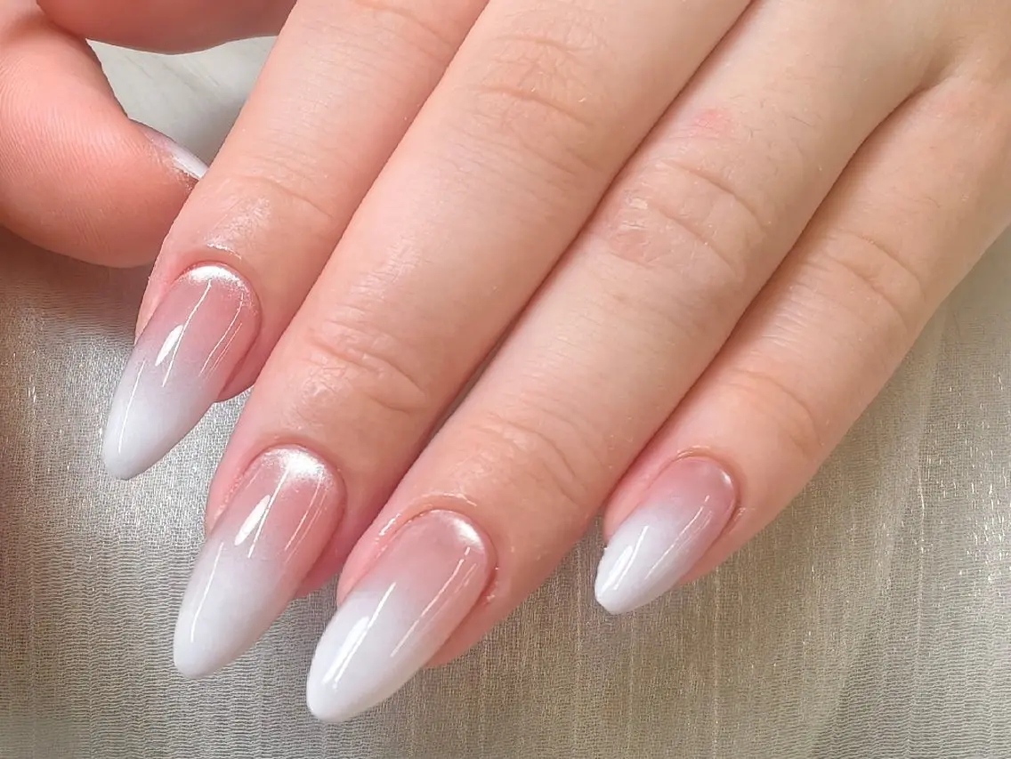 ネイル more glam 大宮店カナのネイルデザイン