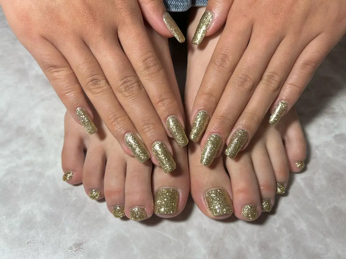 ネイル フットネイル ラメ(グリッター) Mimi Nailのネイルデザイン