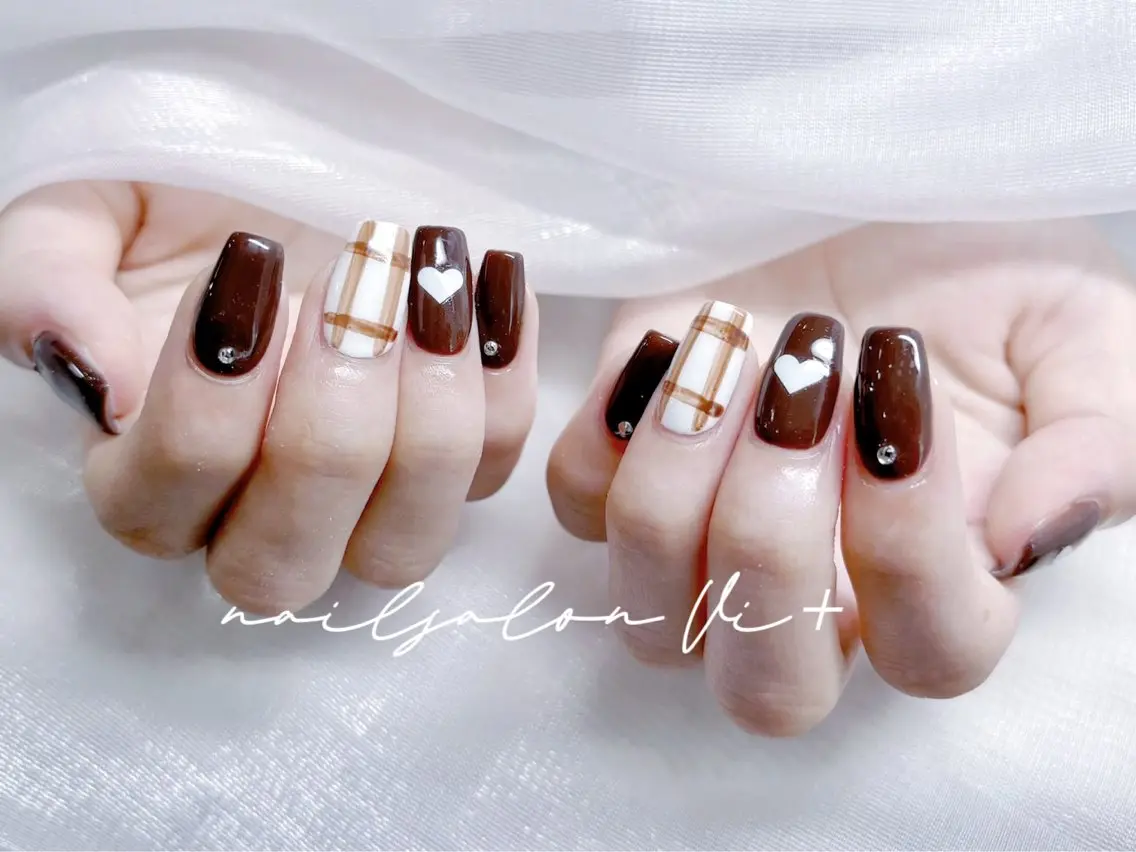 ネイル ハンドネイル ✨Nailsalon Vi+✨のネイルデザイン
