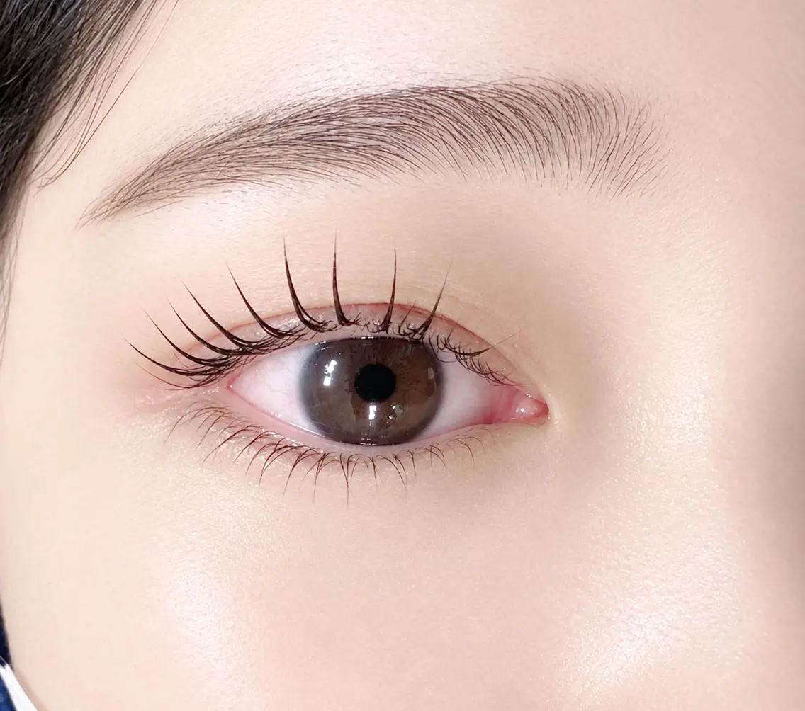 マツエク・マツパ 束感まつ毛 まつげパーマ FAST LASH RIKA🍒のマツエク・マツパデザイン