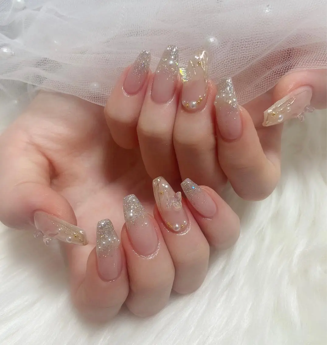 ネイル ハンドネイル ＆ME アンドミーのネイルデザイン
