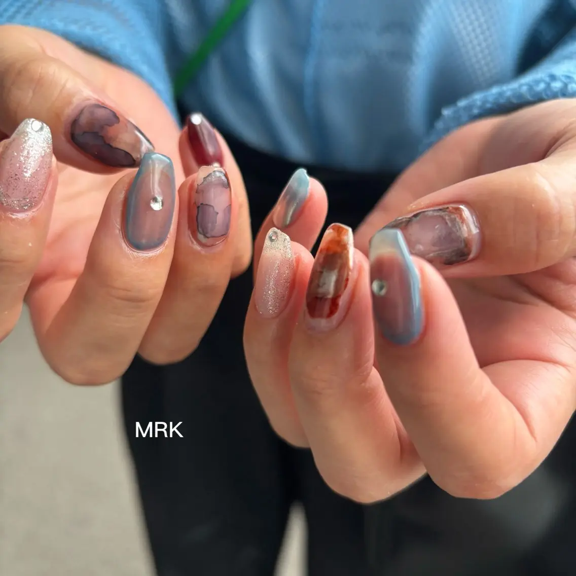 ネイル ブルー ブラウン MARUKO nailのネイルデザイン