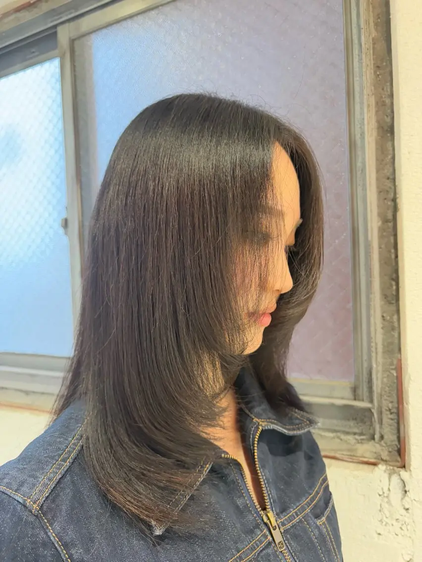 セミロング レイヤーカット inc新小岩 🌱MANAMIのヘアスタイル