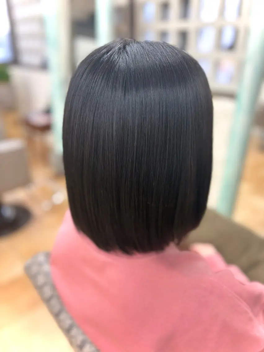 ミディアム 縮毛矯正 髪質改善/艶髪 ☘️ANのヘアスタイル