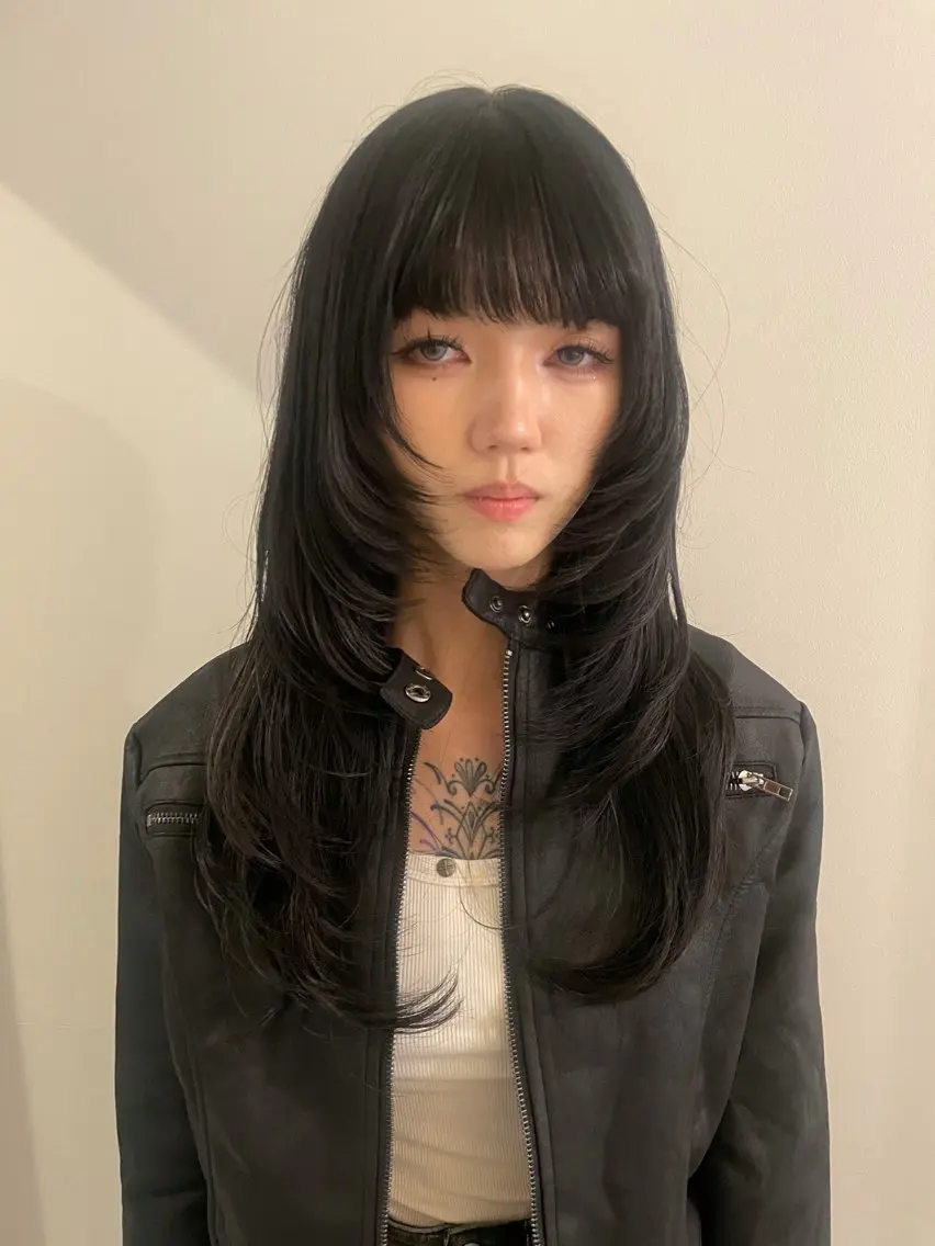 ロング カラー ハッシュカット カット ヘアカラー トリートメント 渋谷 留菜のヘアスタイル