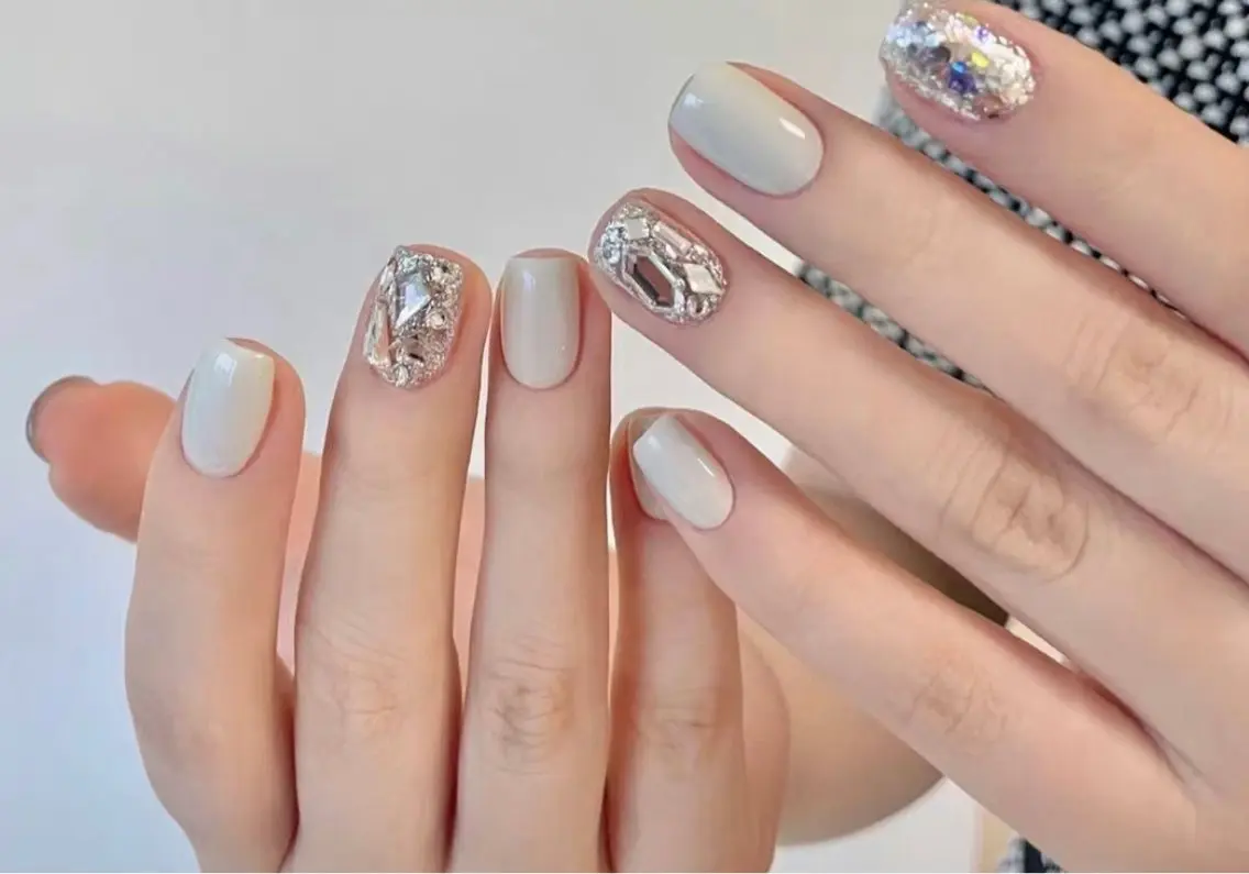 ネイル ハンドネイル Glow Nail スカルプ専門店のネイルデザイン