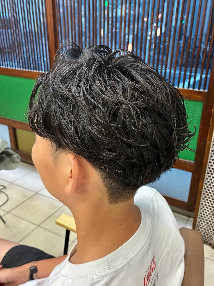 パーマ メンズ カット パーマ メンズ特化/カット: パーマ🔥REO🔥のヘアスタイル