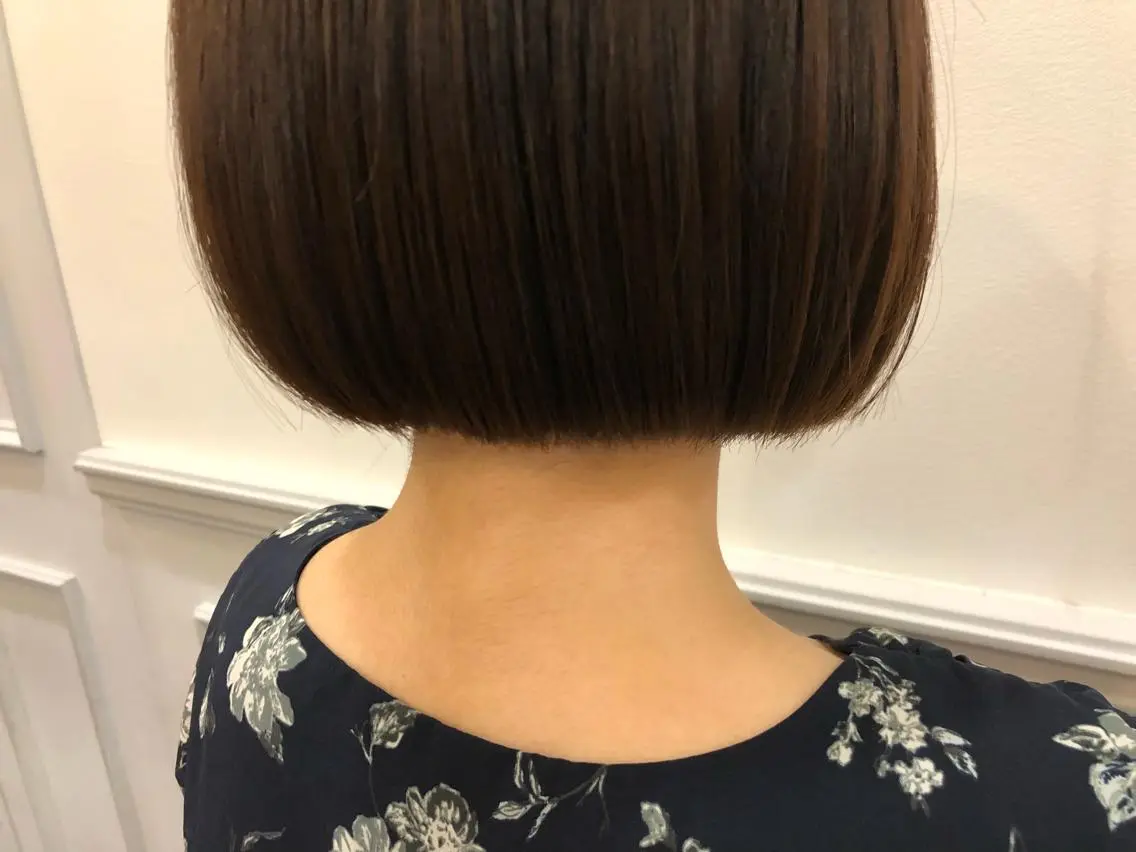 ショート ボブ ひろせ かなのヘアスタイル