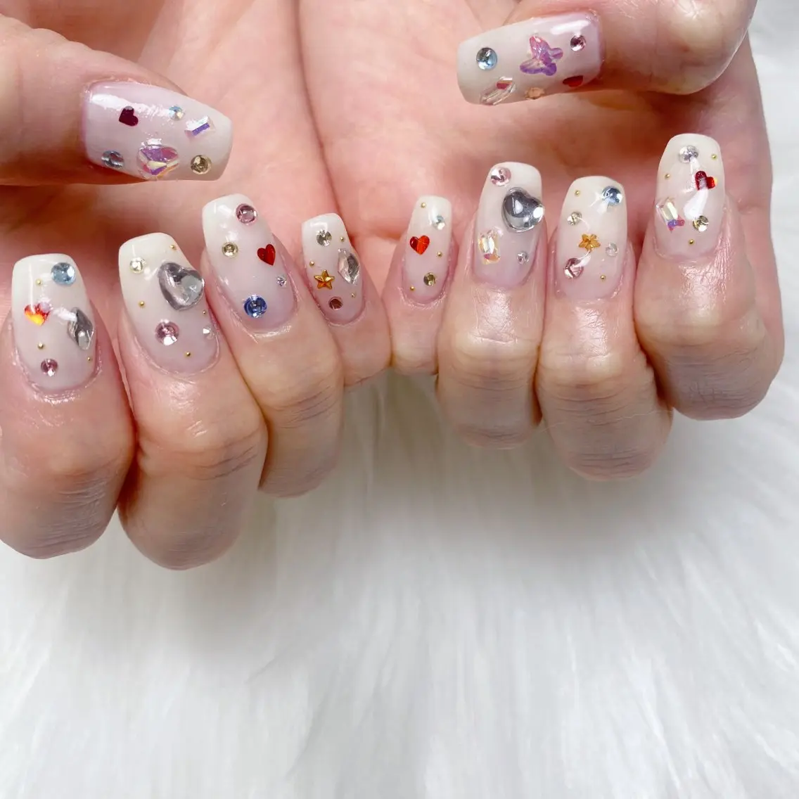ネイル ハンドネイル フットネイル emma.nail kanakoのネイルデザイン