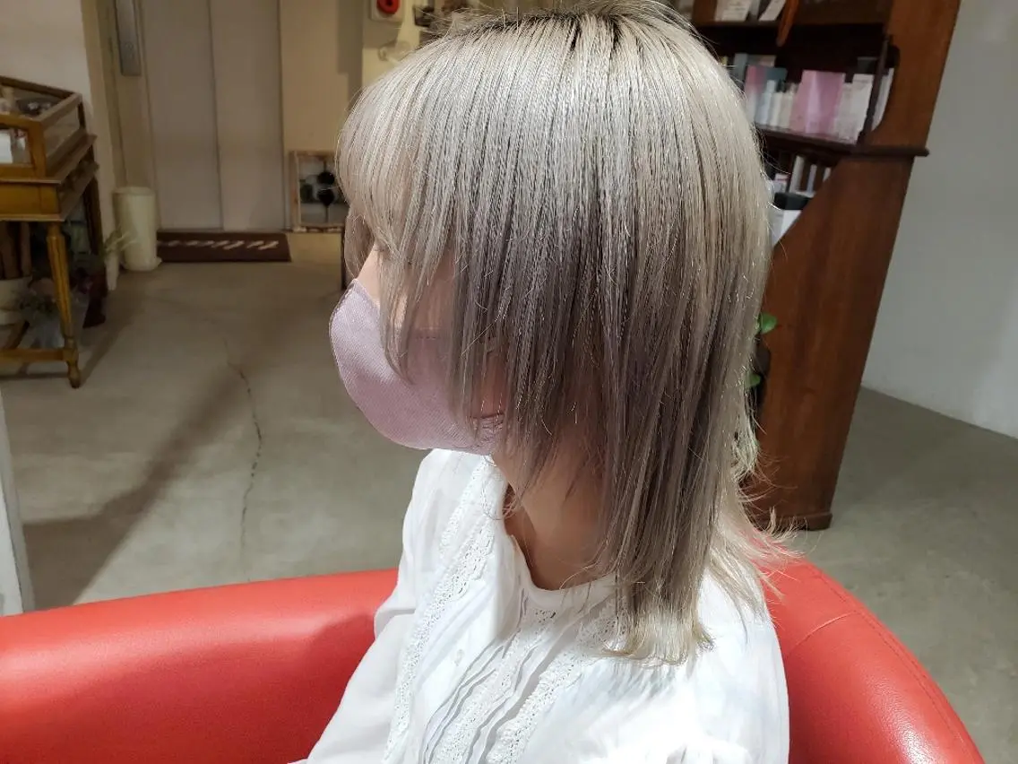 カラー ラベンダーカラー シルバー パ ルのヘアスタイル