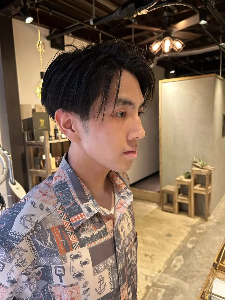 メンズ アップバング 北原 紗希のヘアスタイル