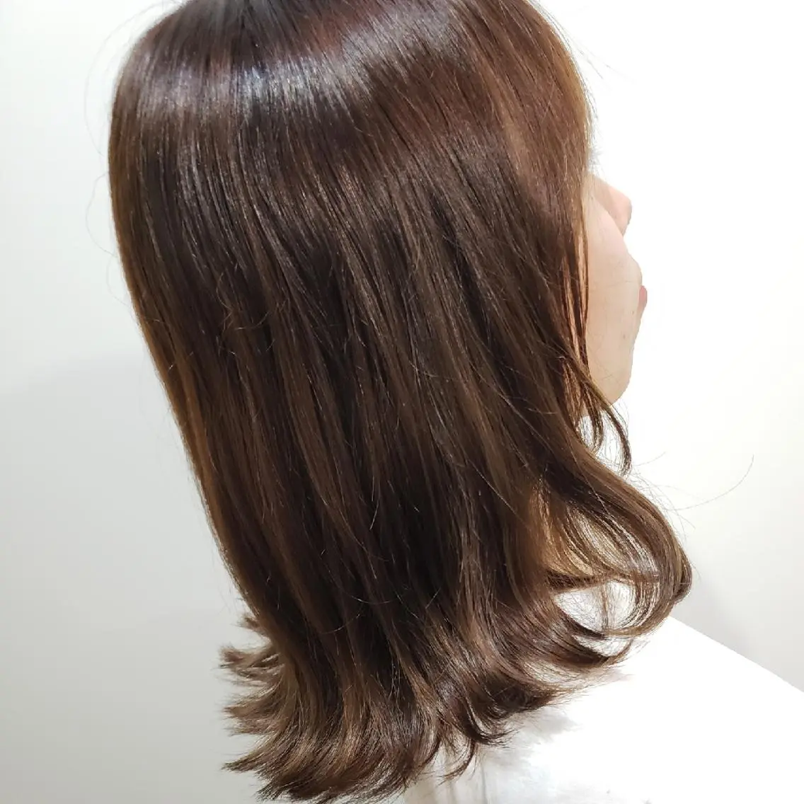 セミロング 饒平名 知也のヘアスタイル