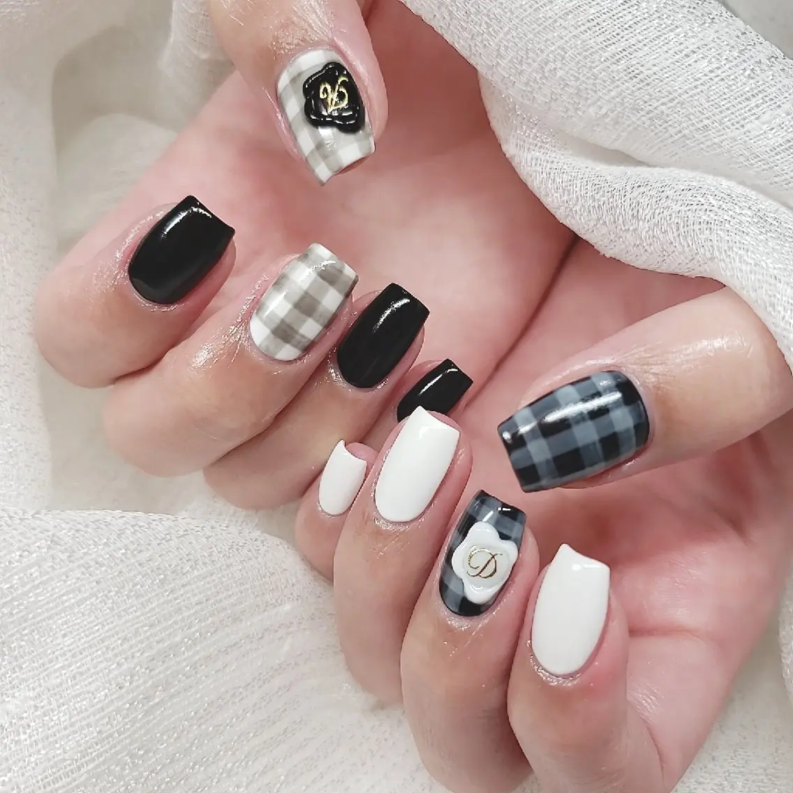 ネイル ハンドネイル Lunabloom. yurinaのネイルデザイン