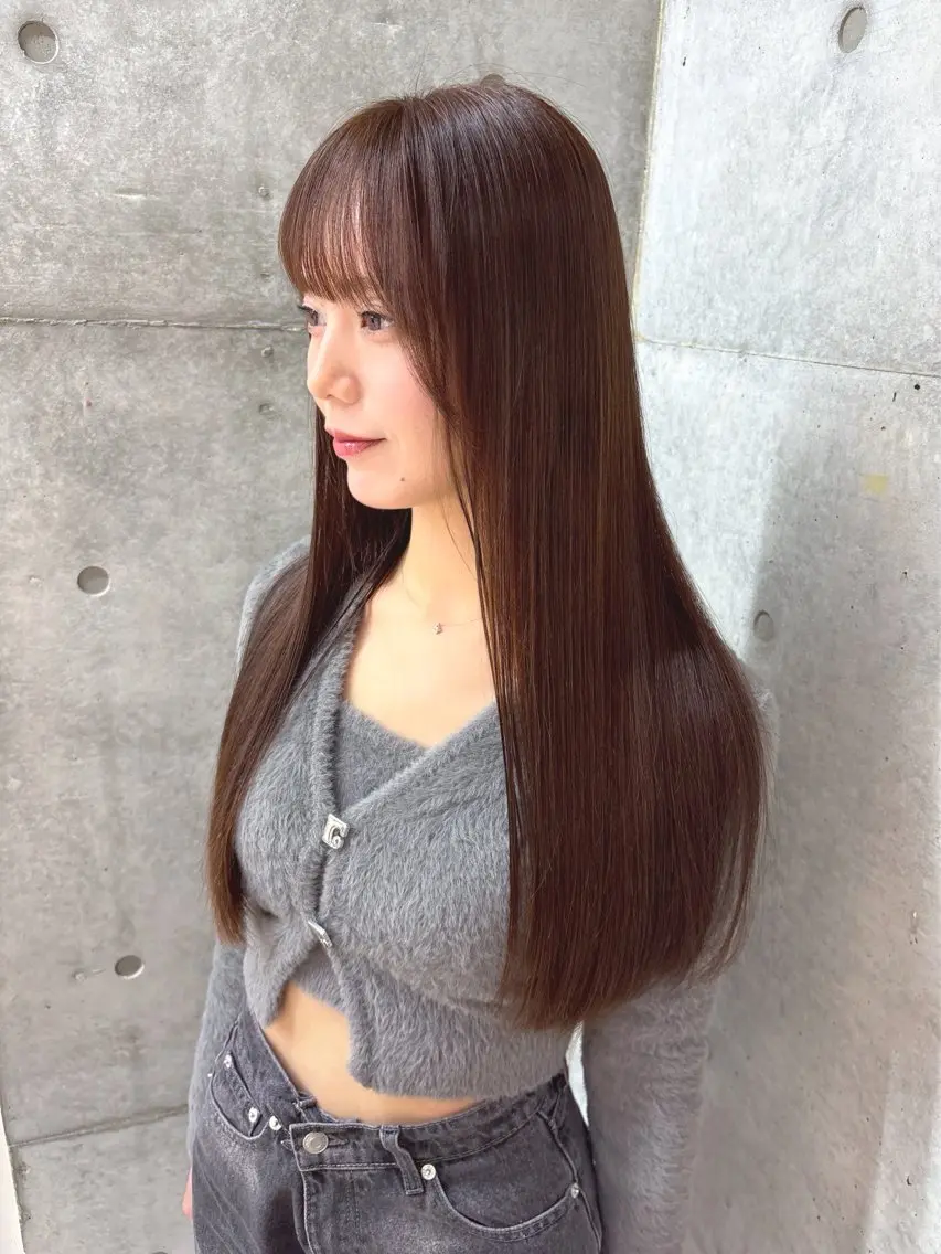 ロング カット 縮毛矯正 トリートメント 福岡縮毛矯正✨️ ストレート 向井和輝のヘアスタイル