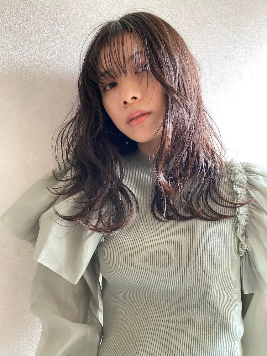 セミロング kotomi / Lowaのヘアスタイル