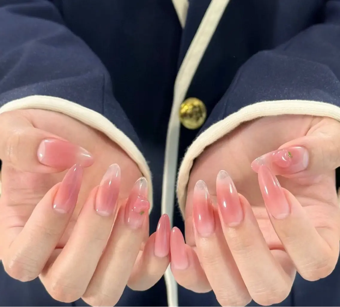 ネイル ハンドネイル ハンドケア 🍑 momo_nailのネイルデザイン