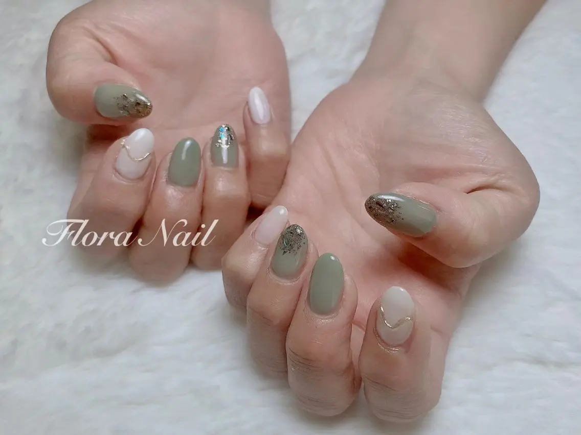 ネイル グリーン Flora Nail 【フローラ ネイル】のネイルデザイン