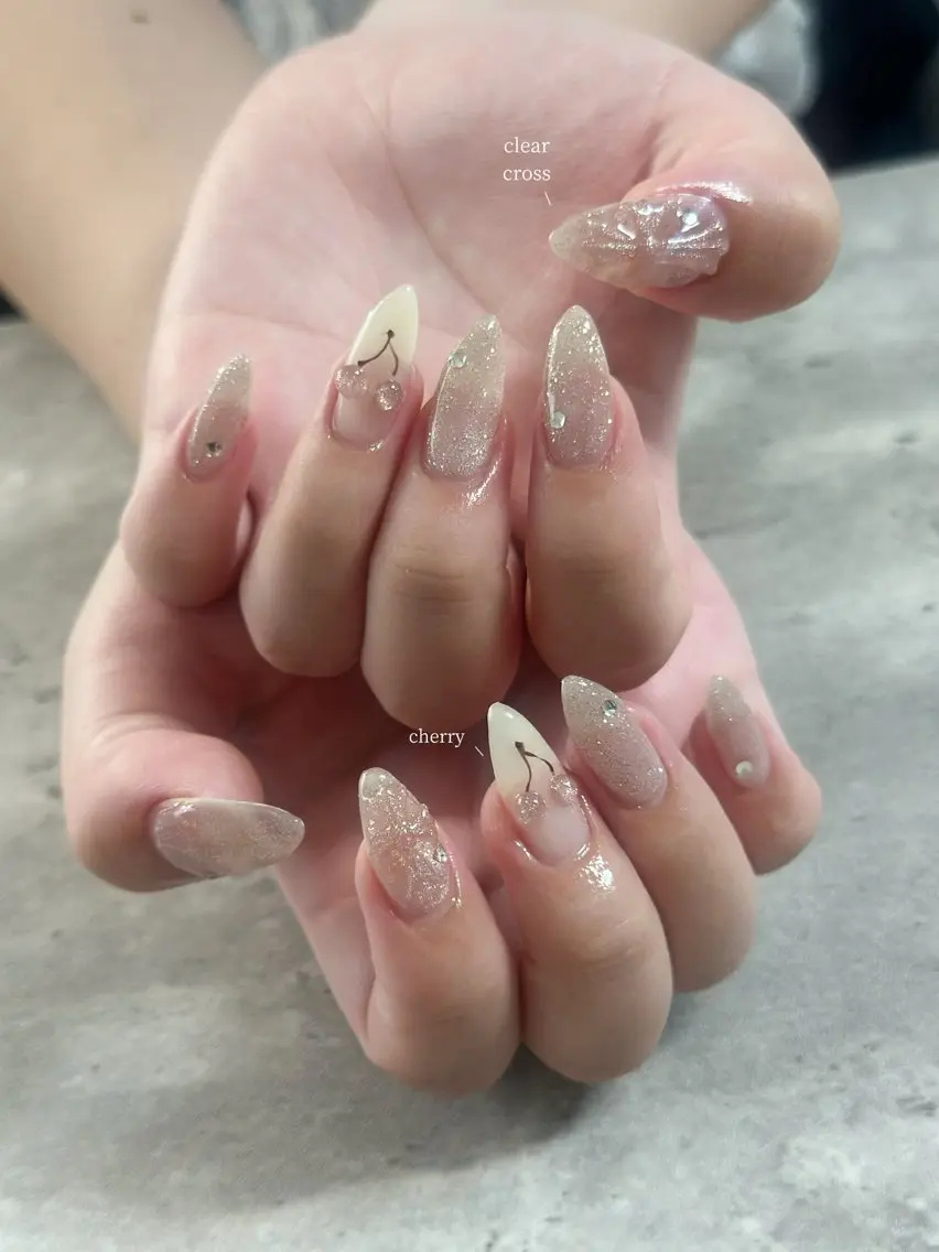 ネイル ハンドネイル One's Nail Roomのネイルデザイン