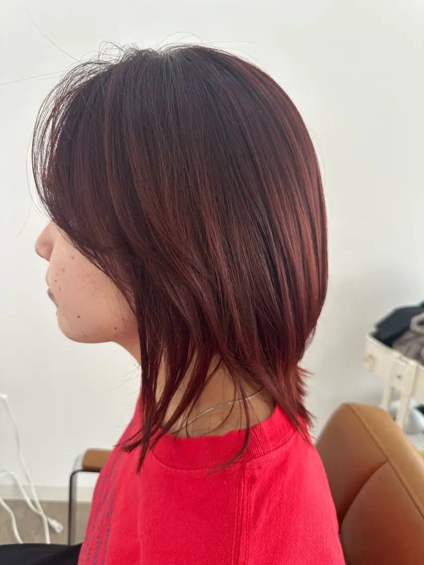 ヘアカラー 🕊️ 𝙍𝙀𝙉𝘼のヘアスタイル