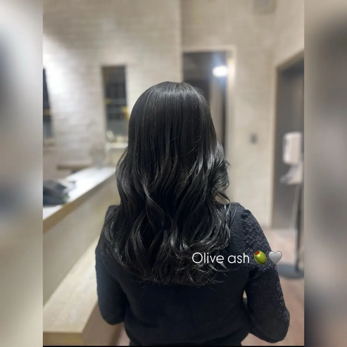 ロング カラー 高橋 奏のヘアスタイル
