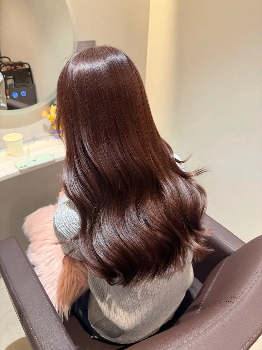 ロング カラー 髪質改善カラー ベージュ🤎YUMEのヘアスタイル