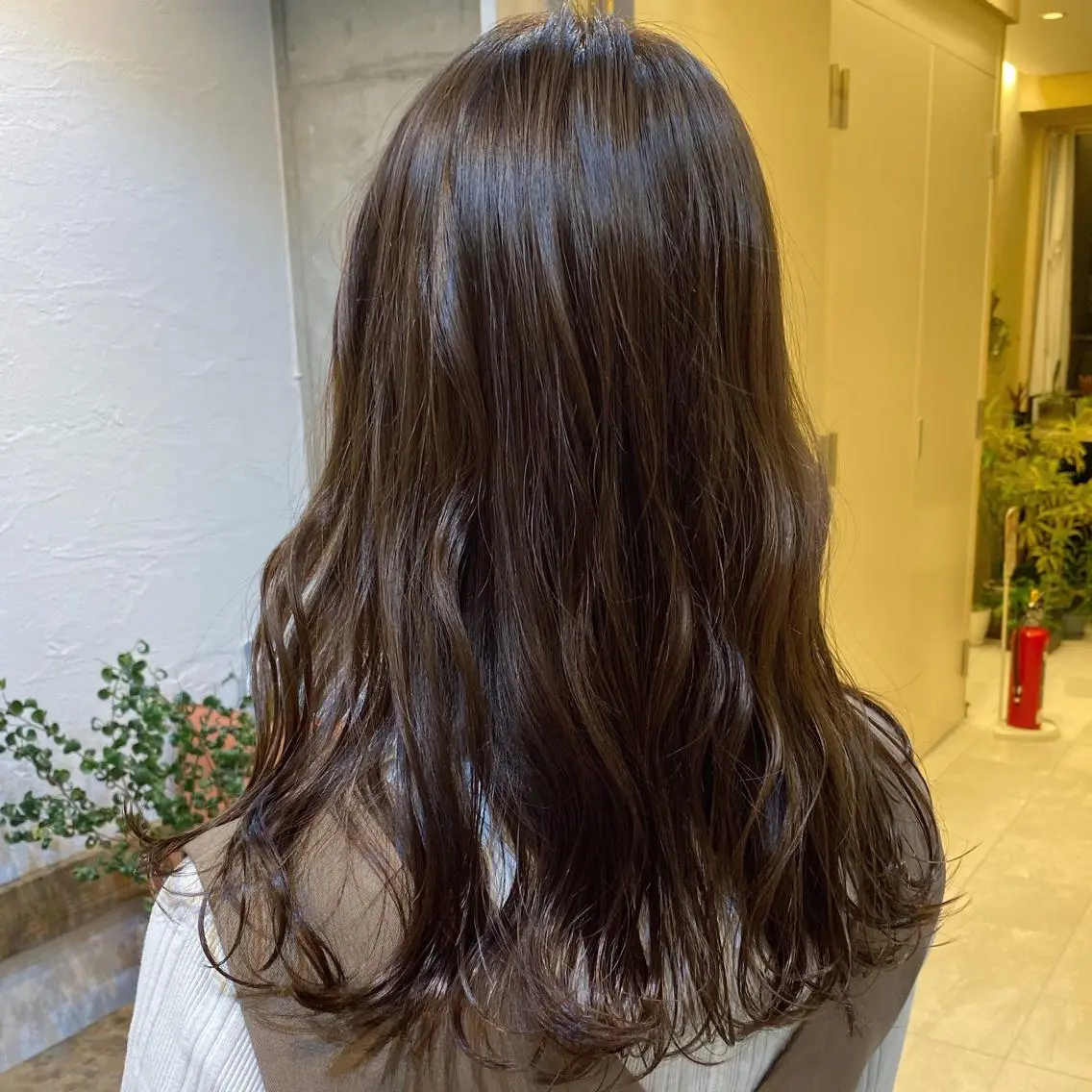 セミロング カラー ベージュカラー ブリーチ ブリーチなしカラー 韓国ヘア☁️ mitsukiのヘアスタイル