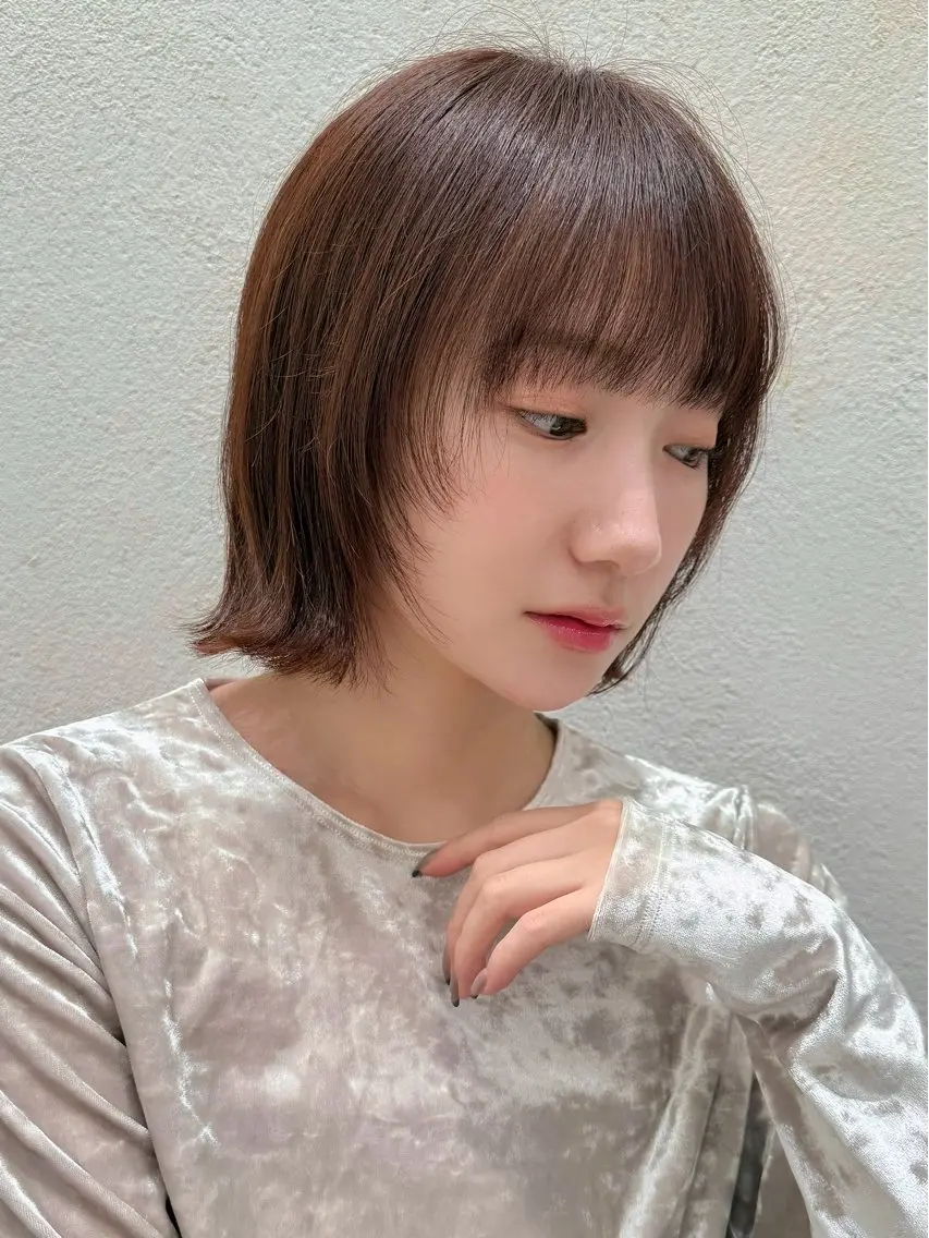 ミディアム カット ヘアカラー トリートメント 米澤 由衣のヘアスタイル