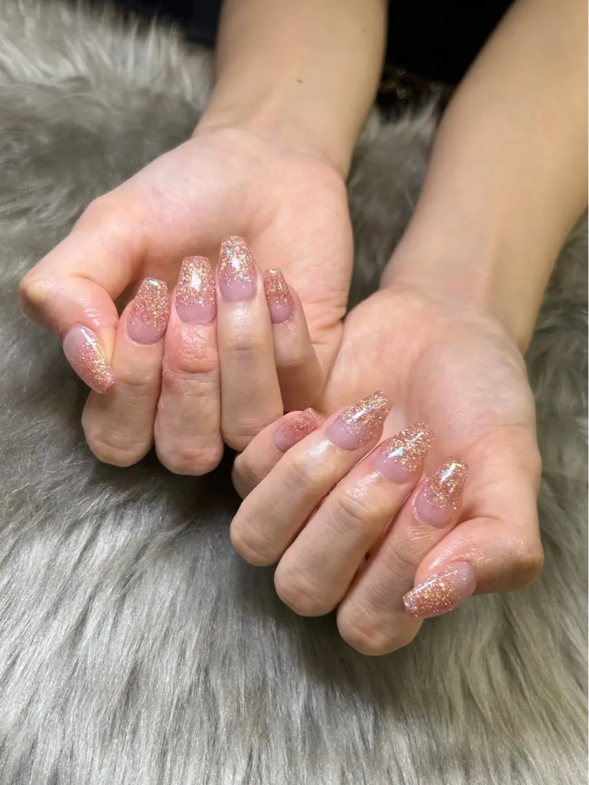 ハンドワンカラー・ラメグラ💅💖新規オフ無料🫶の写真