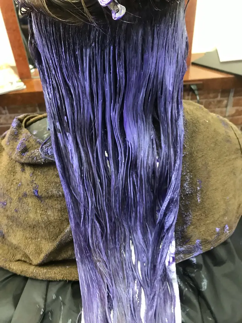 ロング カラー ヘアカラー トリートメント 桧山 真のヘアスタイル