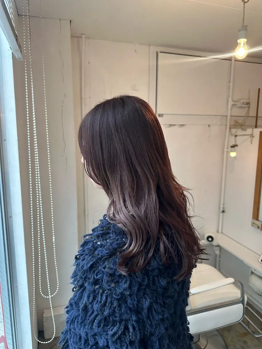 ロング ヘアカラー yamasaki momoaのヘアスタイル
