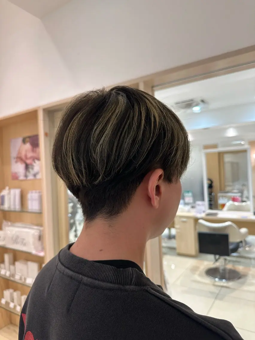カラー メンズ カット ヘアカラー Ash中目黒 森田みなみのヘアスタイル