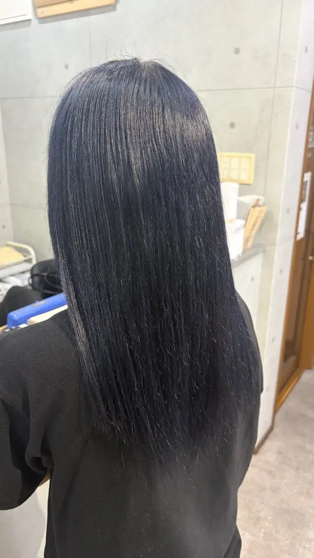 セミロング ショートボブ ボブ ハイライト 髪質改善 レイヤーカット カット ヘアカラー REVE 美容室のヘアスタイル