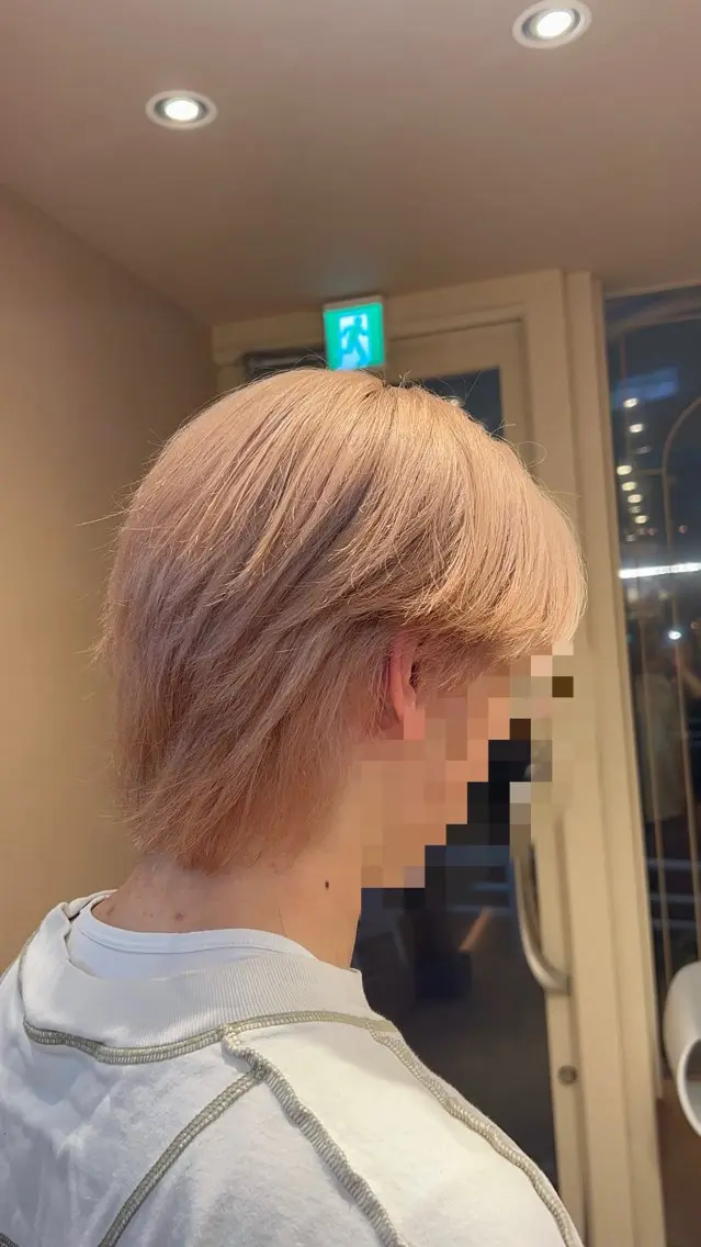 カラー メンズ カット ヘアカラー トリートメント 💚 AKI 💚のヘアスタイル