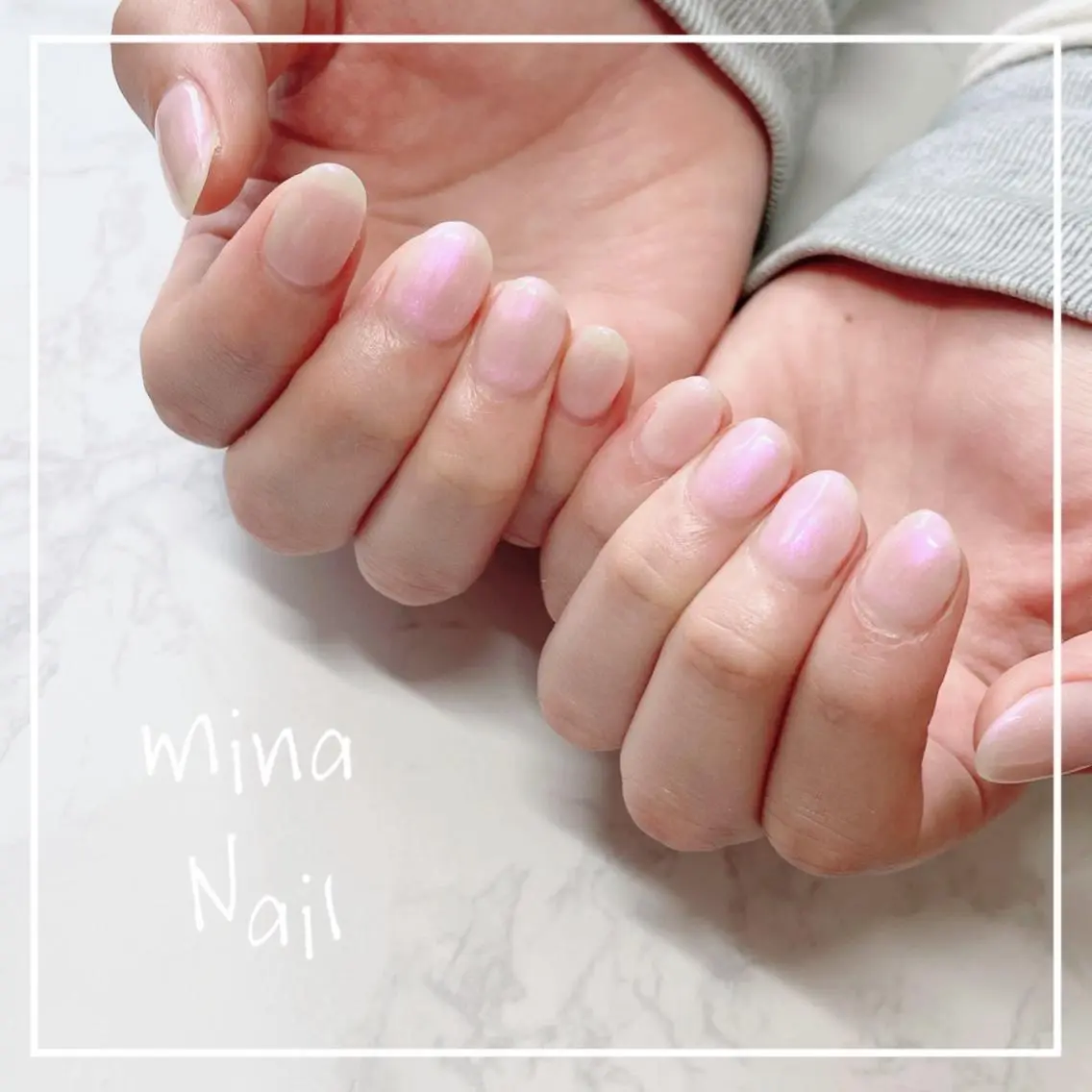 ネイル オーロラネイル ジェルネイル ホワイト mina Nailのネイルデザイン