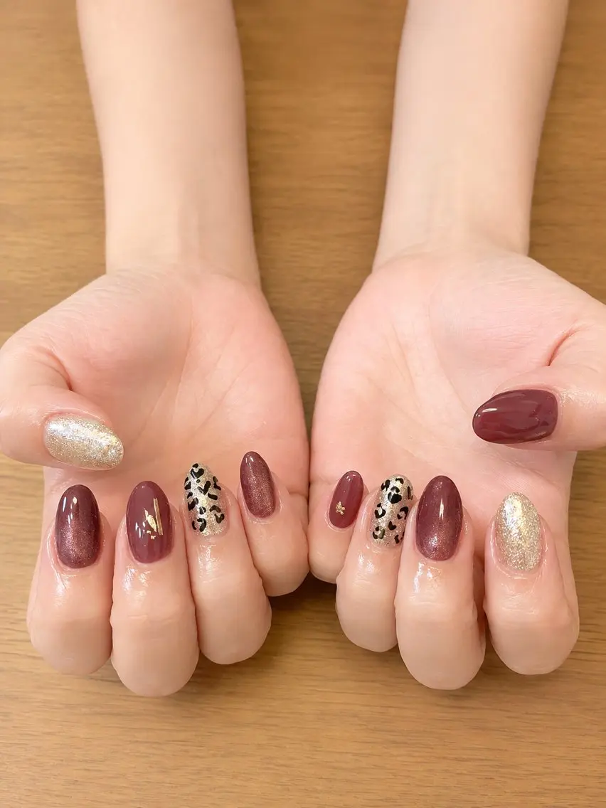 ネイル アニマル柄 ボルドー ゴールド ハンドネイル Kii nailのネイルデザイン