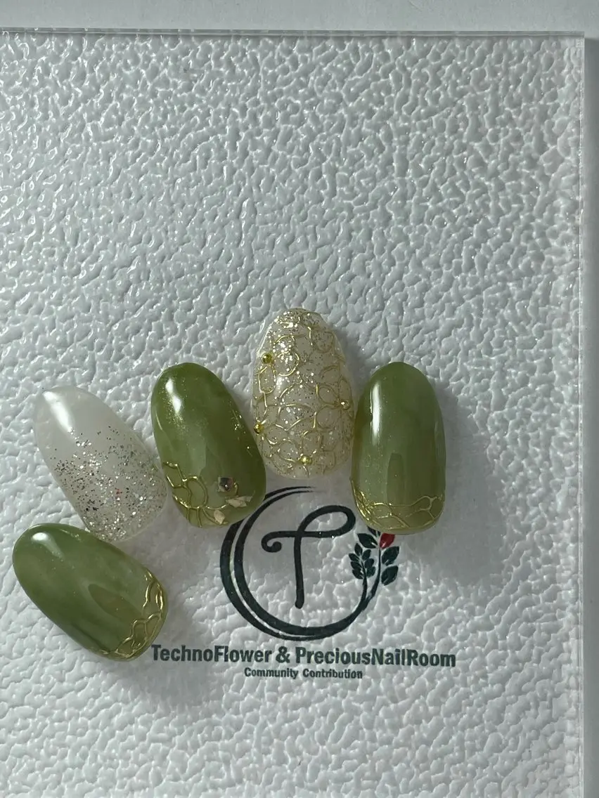 ネイル precious nail roomのネイルデザイン
