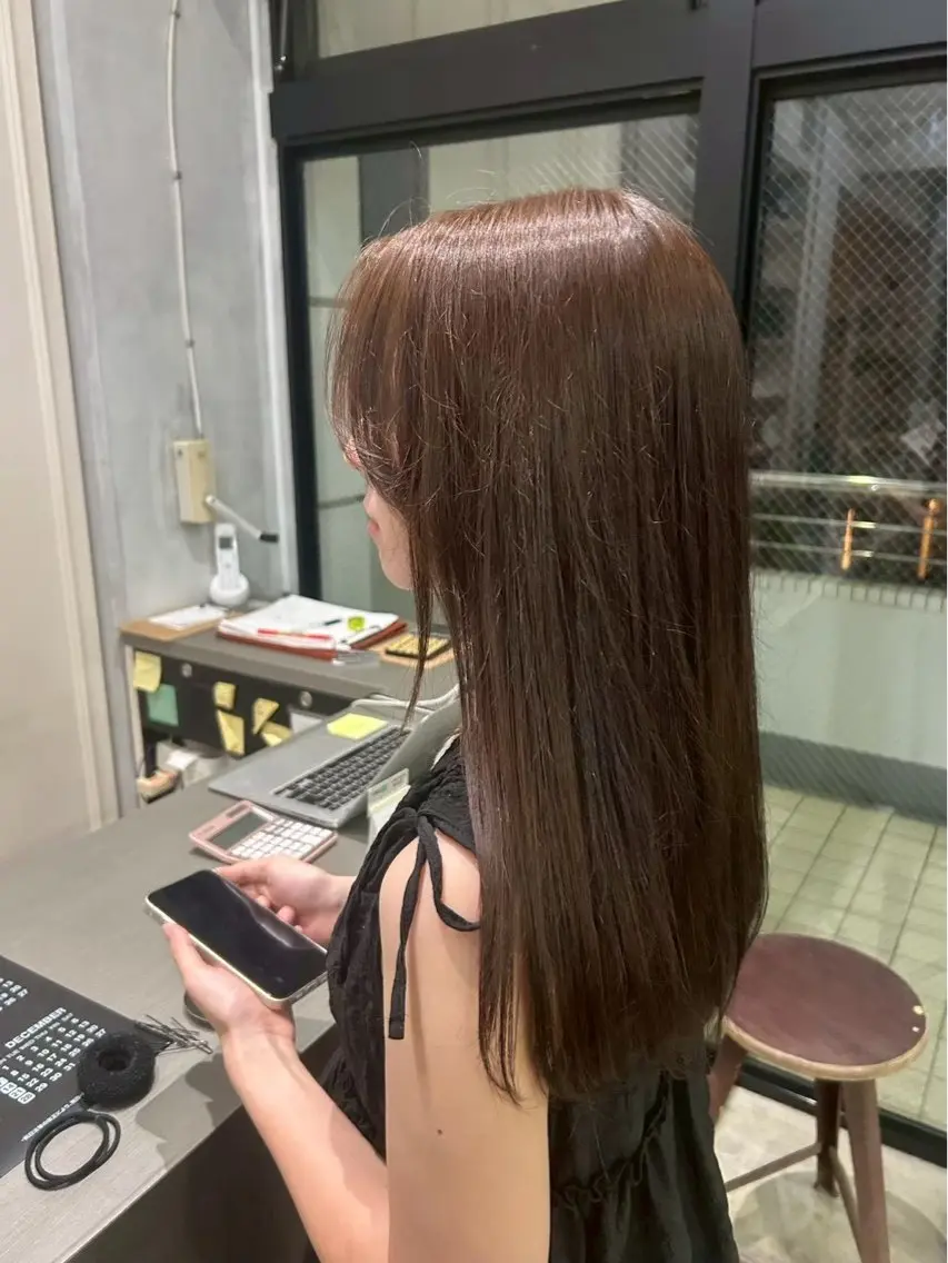 カラー 透明感カラー ここののヘアスタイル