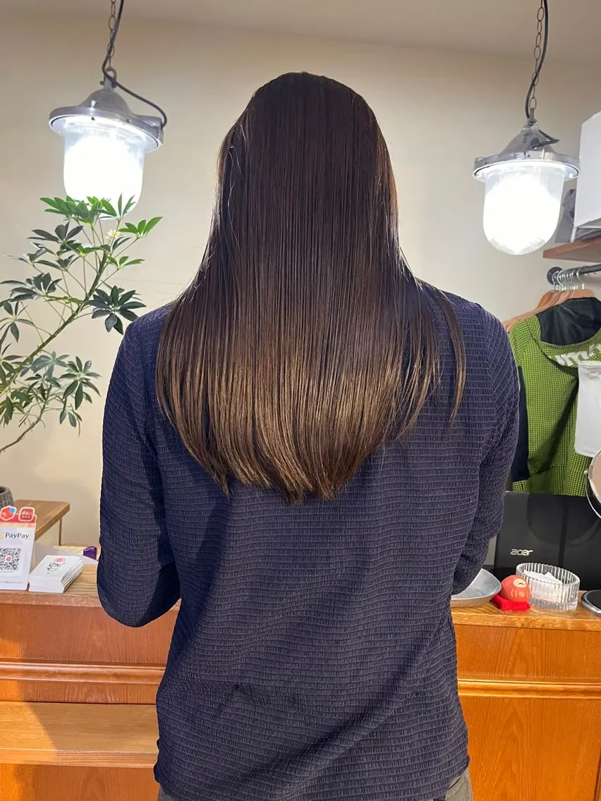 ロング トリートメント カット ヘアカラー 薬院:今泉/上川美幸 ボブ/顔周りレイヤーのヘアスタイル