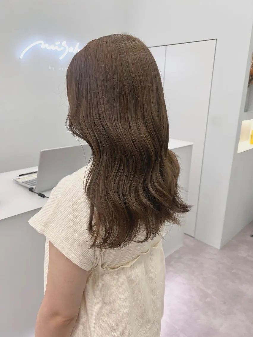 セミロング カット ヘアカラー トリートメント 名駅🦢大人艶カラー 🪽カミヤアカネのヘアスタイル