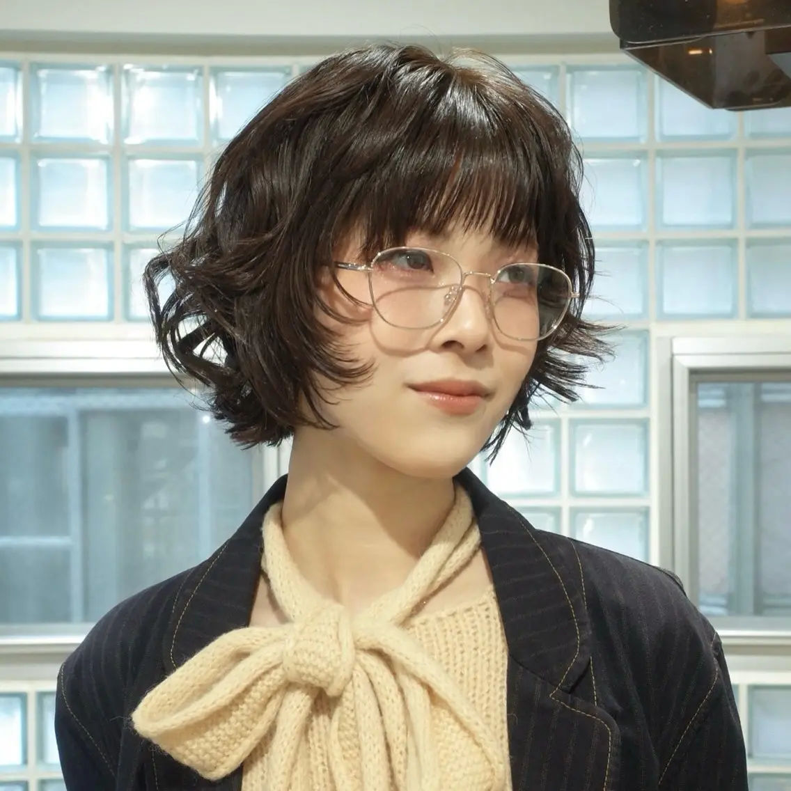 ショート ヘアアレンジ 顔周りカット ヘアセット 表参道 /ハイトーン SAKIのヘアスタイル