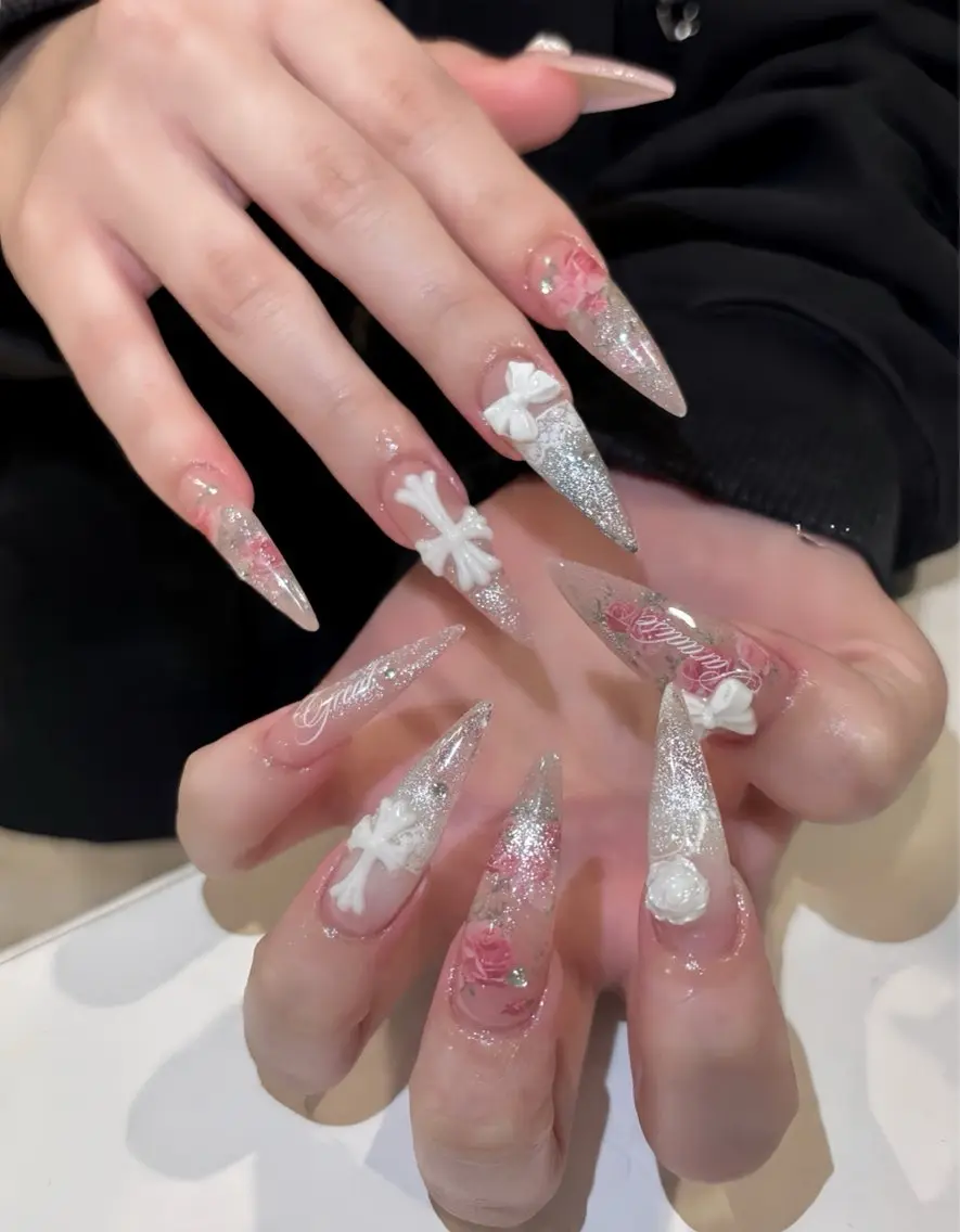 ネイル オーロラネイル ブルー フットネイル ジェルネイル 氷ネイル・うるうるネイル ハンドネイル Rin Nail 新大久保店のネイルデザイン