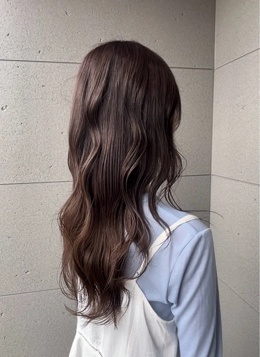 カラー ブリーチ ブルーカラー ブルーバイオレット ブラウンカラー 透明感カラー 盛田 あかりのヘアスタイル