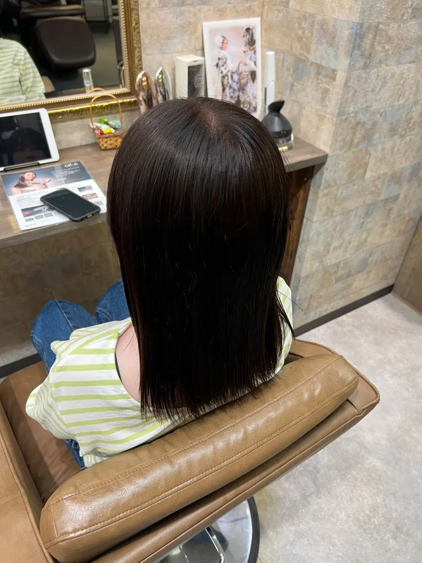 ミディアム カラー 和久井 琉空のヘアスタイル