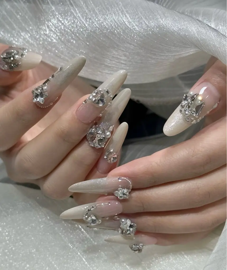 ネイル ハンドネイル D-BEAUTY Nailsalonのネイルデザイン