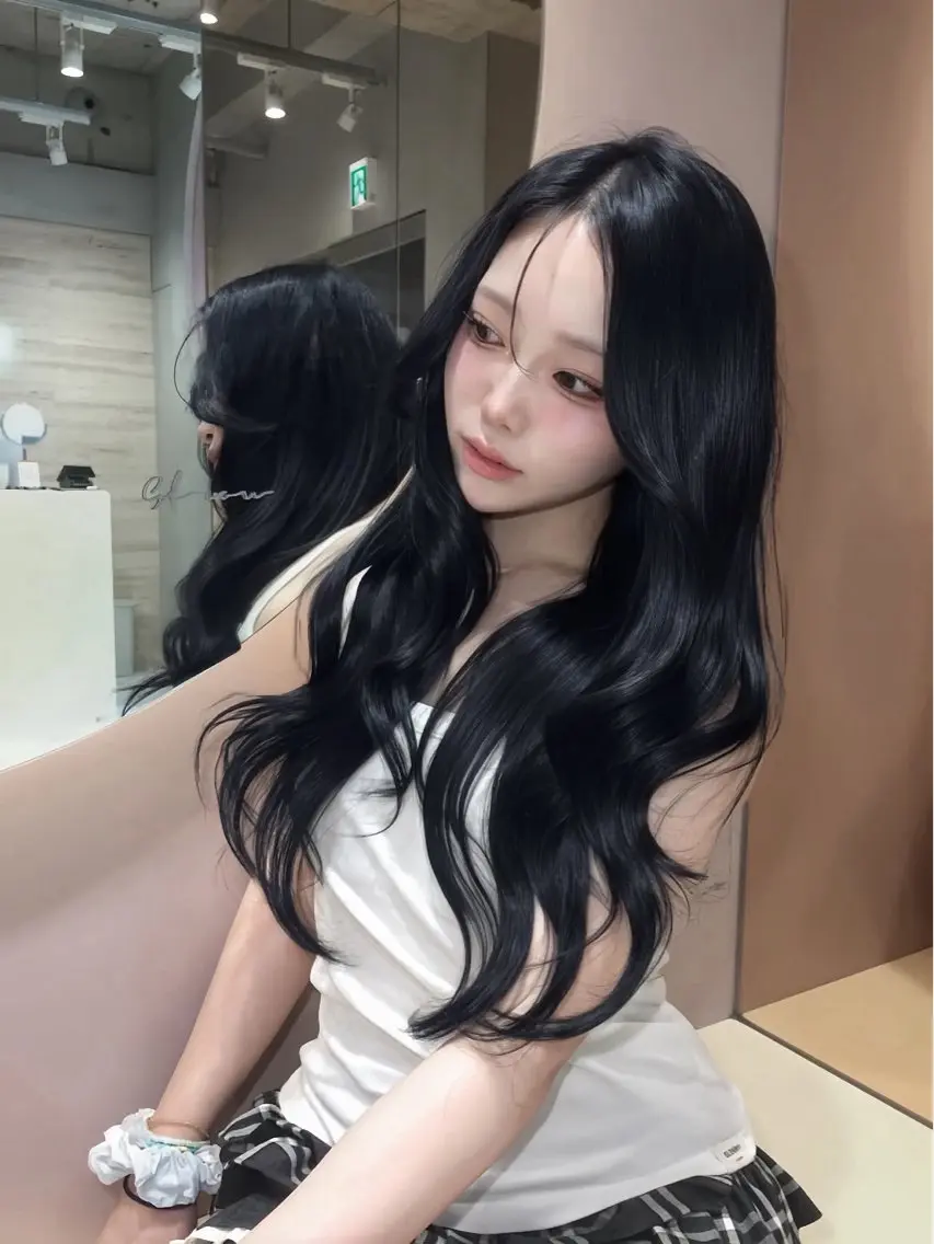 ロング カット ヘアカラー トリートメント 韓国レイヤー 🤎🦋Harisのヘアスタイル
