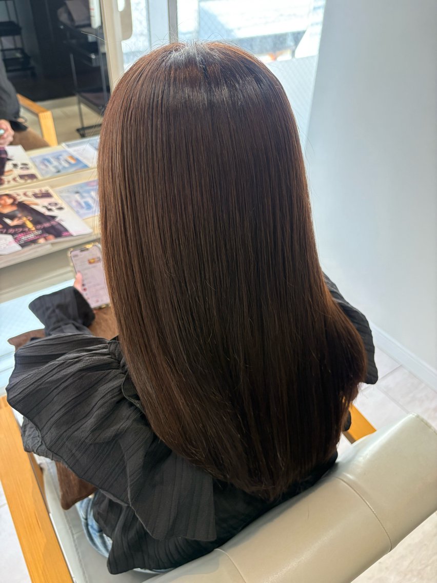 ミディアム カラー ブラウンカラー モカブラウン ヘアカラー トリートメント 小林 美南のヘアスタイル