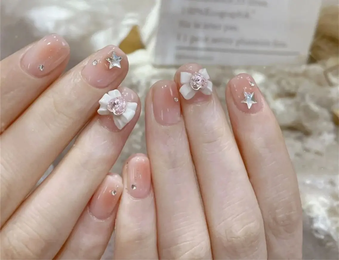 ネイル Glow Nail スカルプ専門店のネイルデザイン